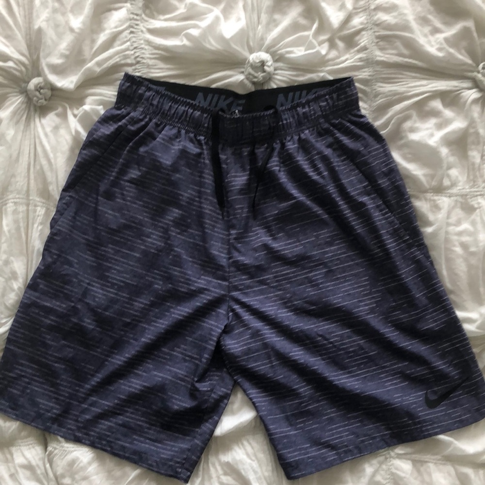 Nike Dry Fit Running Shorts Size Medium